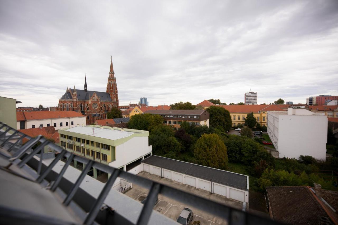 Ferienwohnung Apartman Ana Osijek Exterior foto