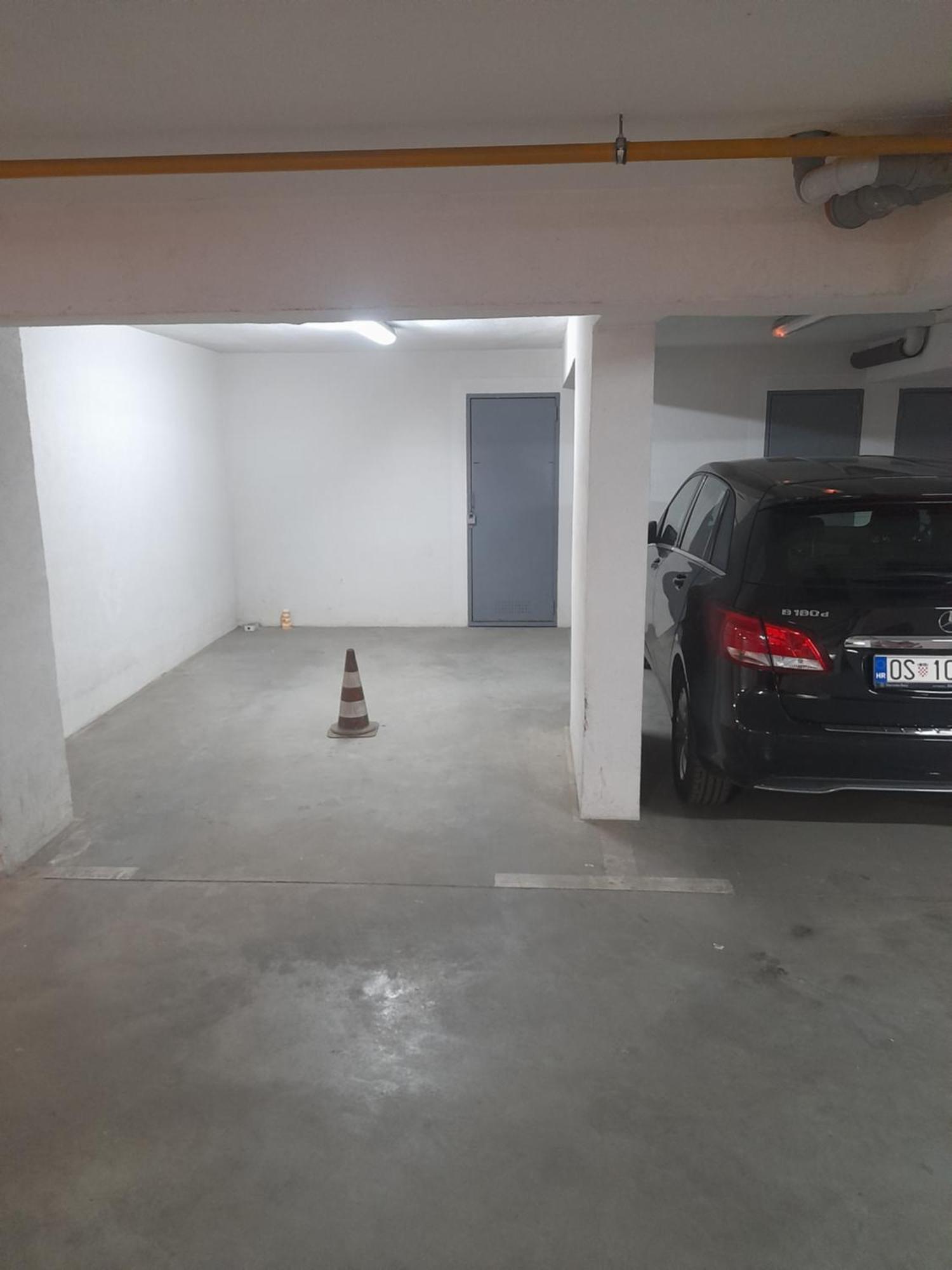 Ferienwohnung Apartman Ana Osijek Exterior foto